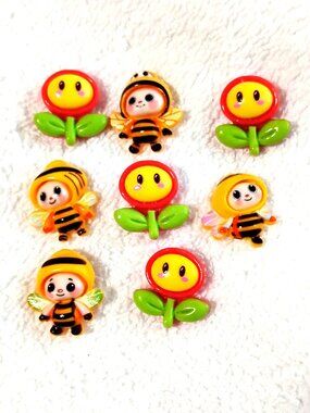 8 Pc Set Cute Bee & Flower Kids Memo Bulletin Board Push Pins Decor
